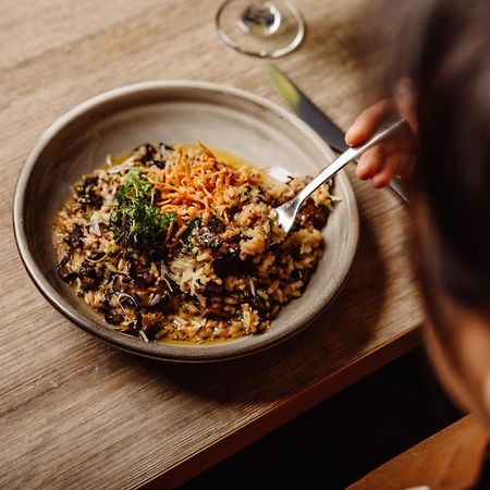 Peppers Waymouth Hotel Adelaide Luaran gambar A bowl of oatmeal