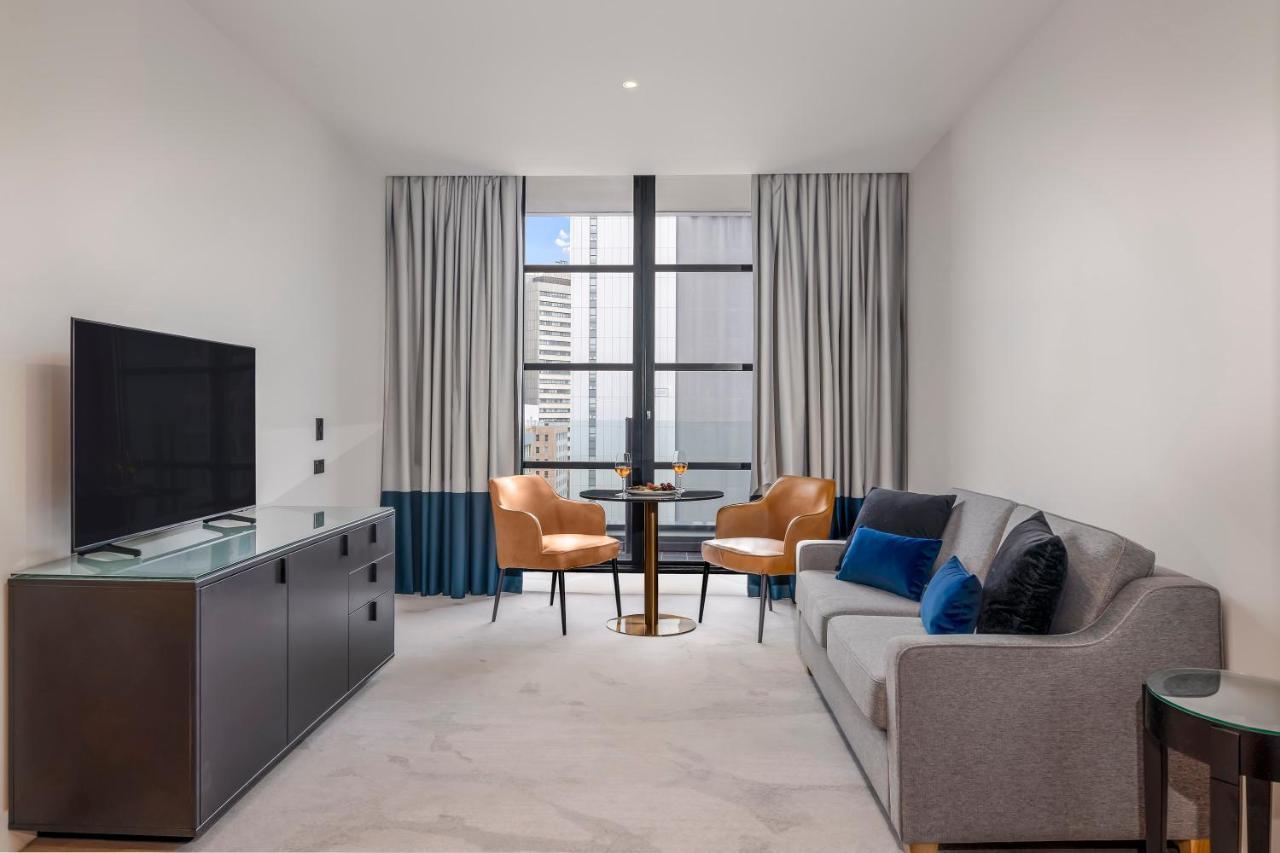 Peppers Waymouth Hotel Adelaide Luaran gambar Living room