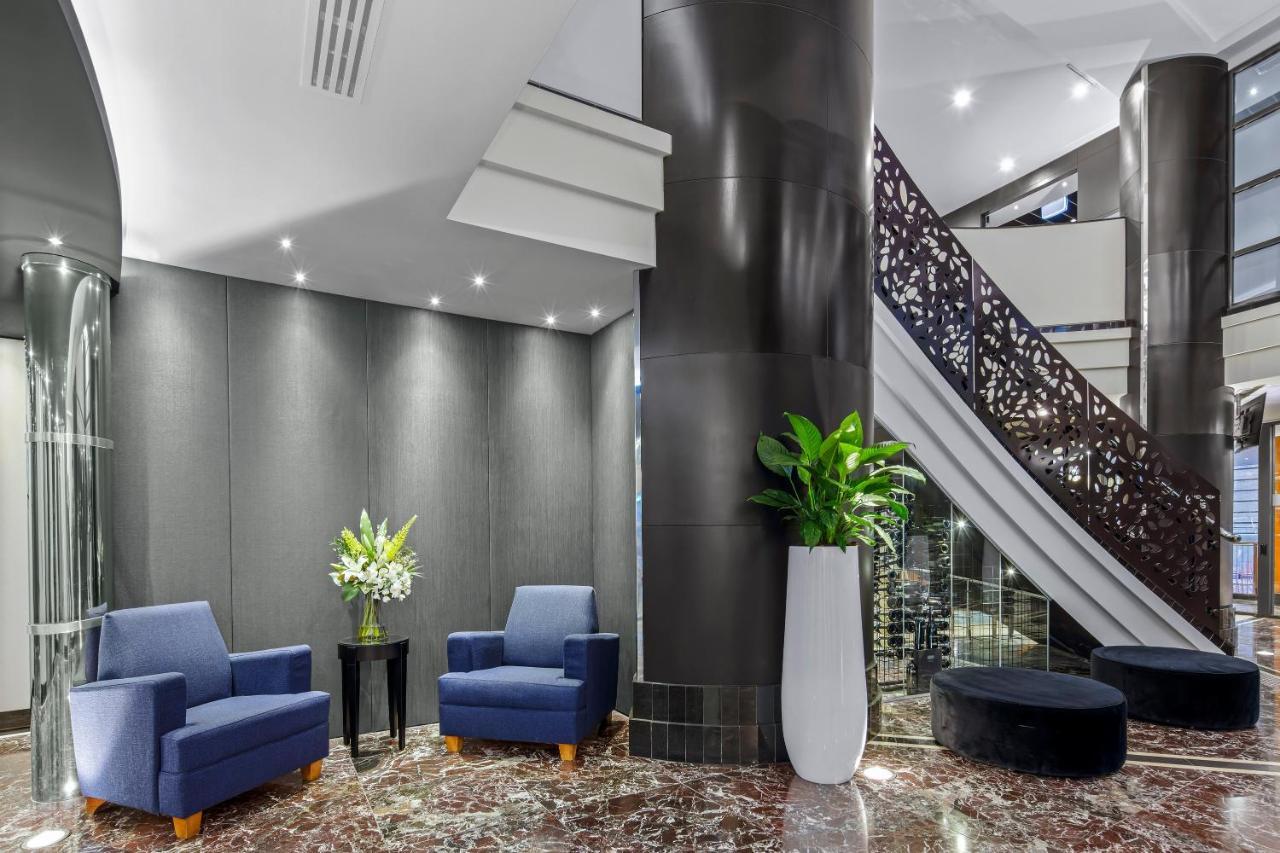 Peppers Waymouth Hotel Adelaide Luaran gambar The lobby of the hotel